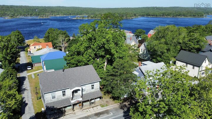 Property Photo: 121 Water Street NS B0T 1W0