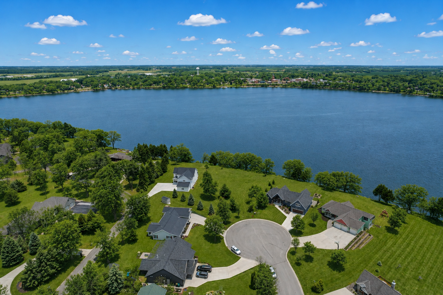 Property Photo:  432 Lake Court  MN 55395 