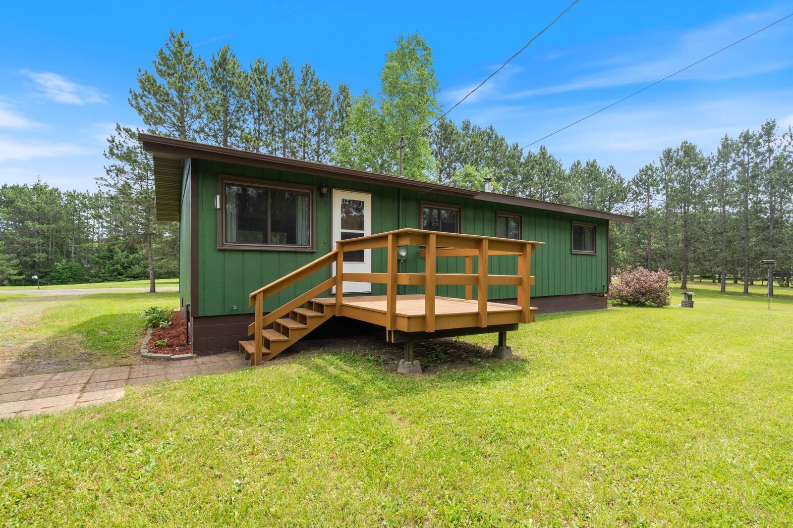 Property Photo:  1311 Robin Street  MN 55720 