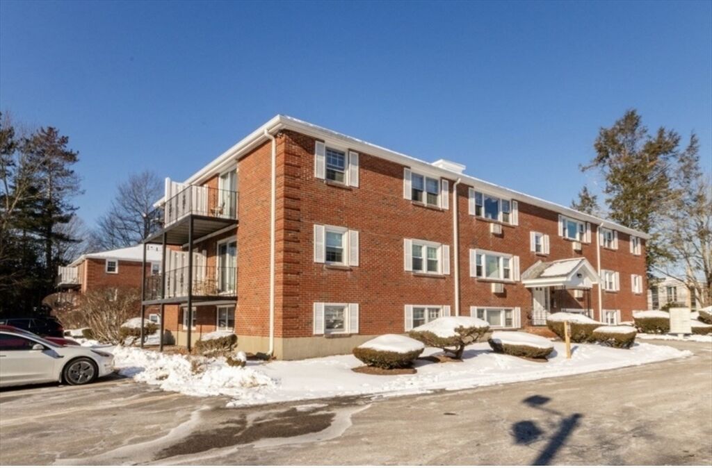 Property Photo: 222 School St 4 MA 02081