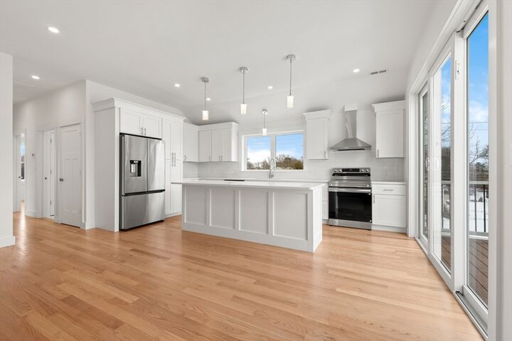 Property Photo:  2 Old County Rd 6  MA 01952 