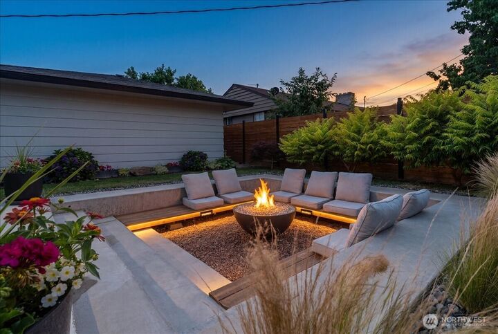 Property Photo:  1112  Cedar Street  WA 98801 