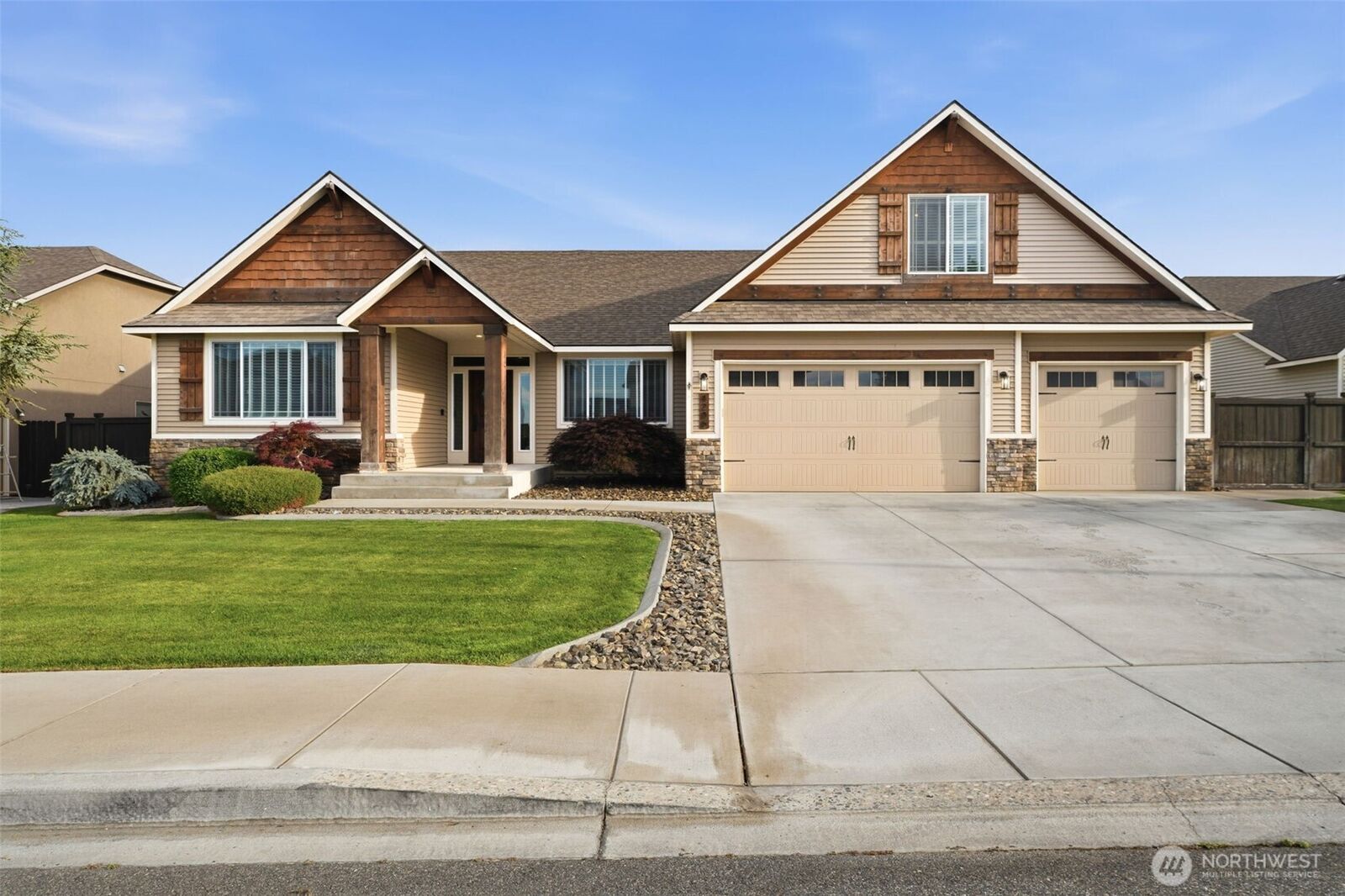 Property Photo: 4206 Palmyra Drive WA 99301