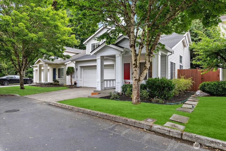 Property Photo:  6724  131st Place SE  WA 98296 