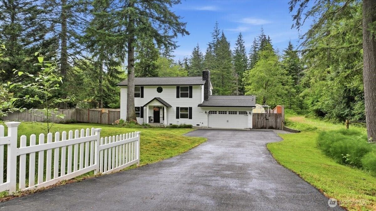 Property Photo:  17316  424th Avenue SE  WA 98045 