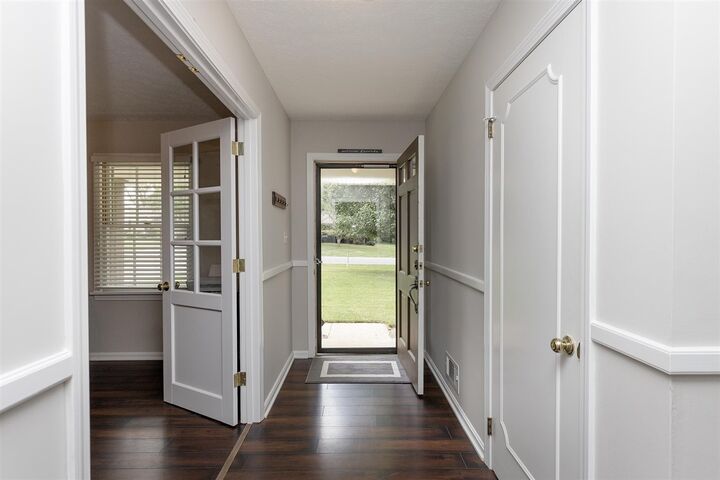 Property Photo: 736 Ironwood Drive KY 42103