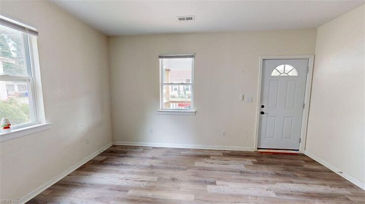 Property Photo: 546 3rd Ave VA 23434