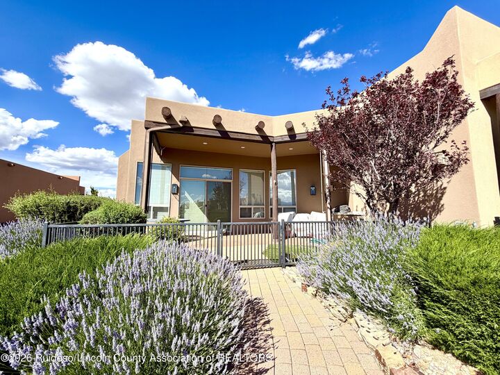 Property Photo:  202 Pueblo Loop  NM 88312 
