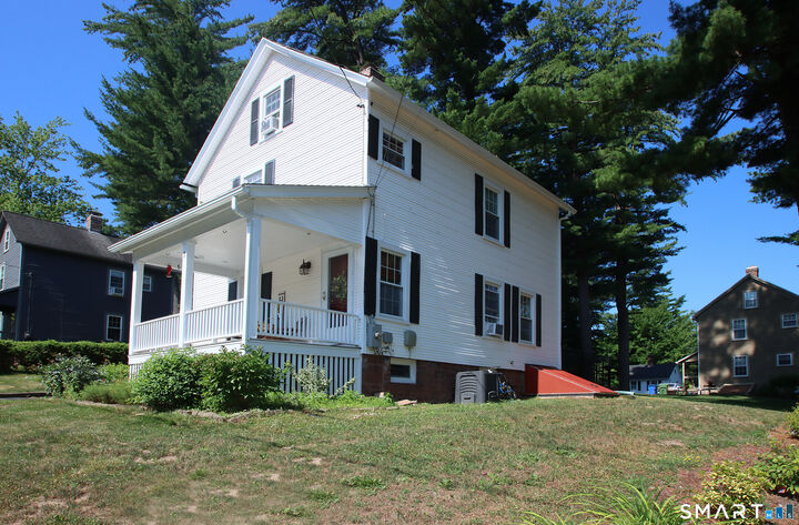Property Photo:  7 Middle Lane  CT 06070 