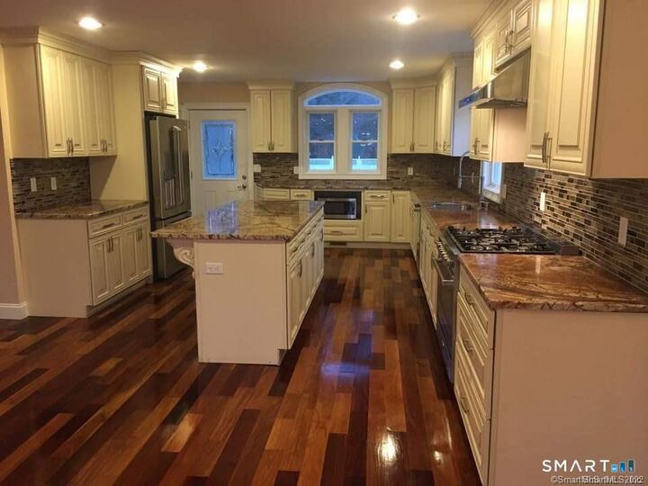Property Photo:  647 New Haven Avenue  CT 06460 