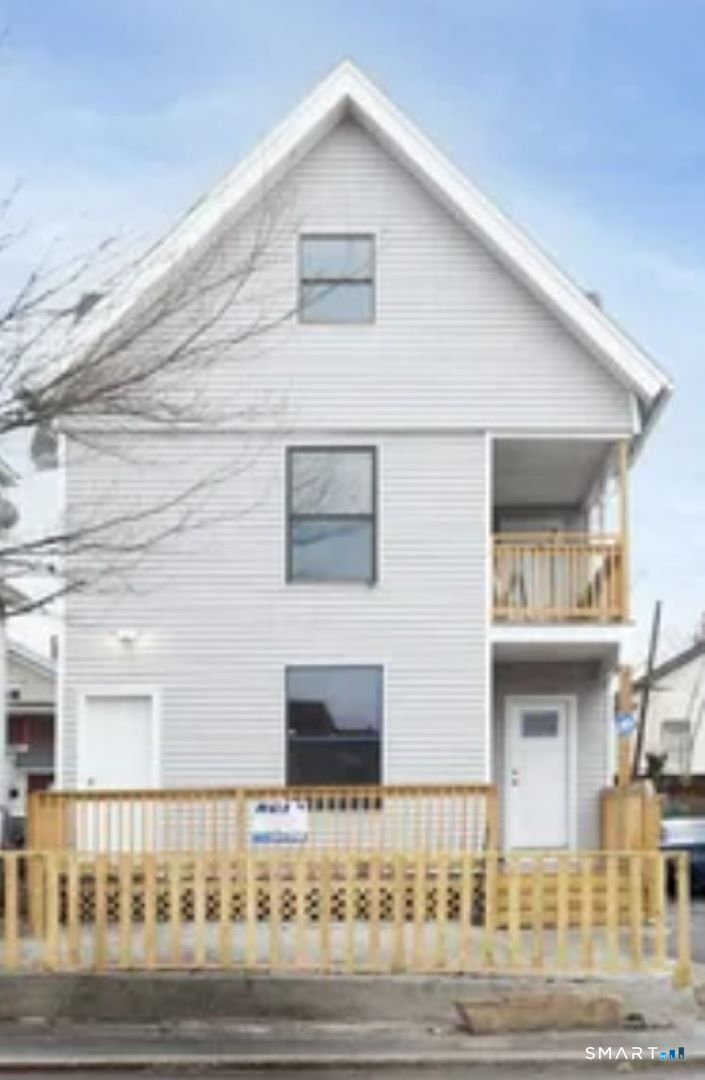 Property Photo: 63 W. Liberty Street 1F CT 06706