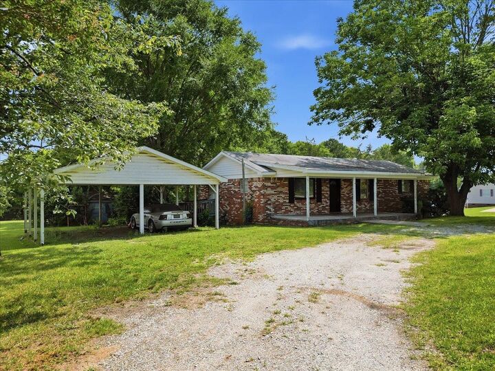 Property Photo:  330 Old Highway 146  SC 29335 
