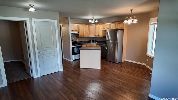 Property Photo: 3241 Woodhams Drive E SK S4V 3A2
