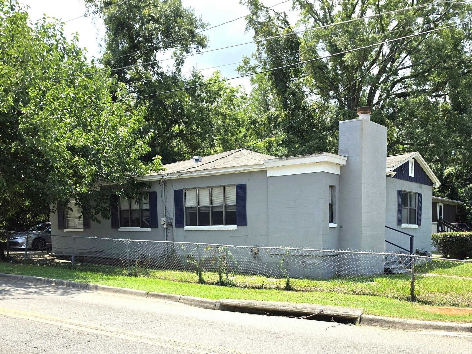 Property Photo: 2001 Daisy Street FL 32310