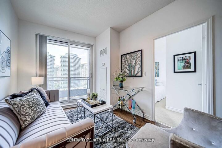 Property Photo:  18 Holmes Avenue 1109  ON M2N 0E1 