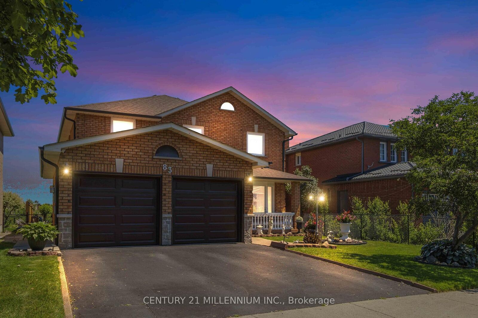 Property Photo:  83 Sunforest Drive  ON L6Z 2W3 