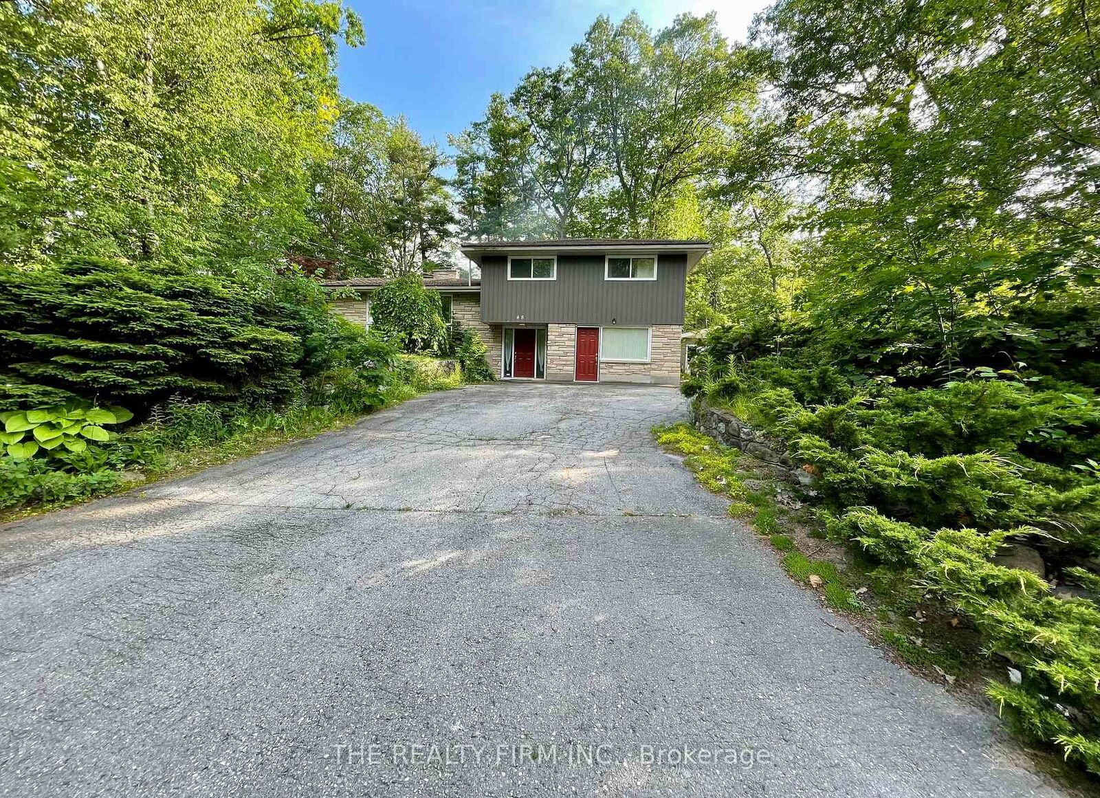 Property Photo:  48 Lake Road  ON N0M 1T0 