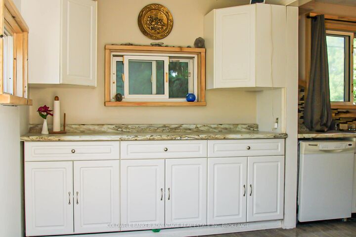 Property Photo:  40 Ramey Avenue  ON L3K 2L3 