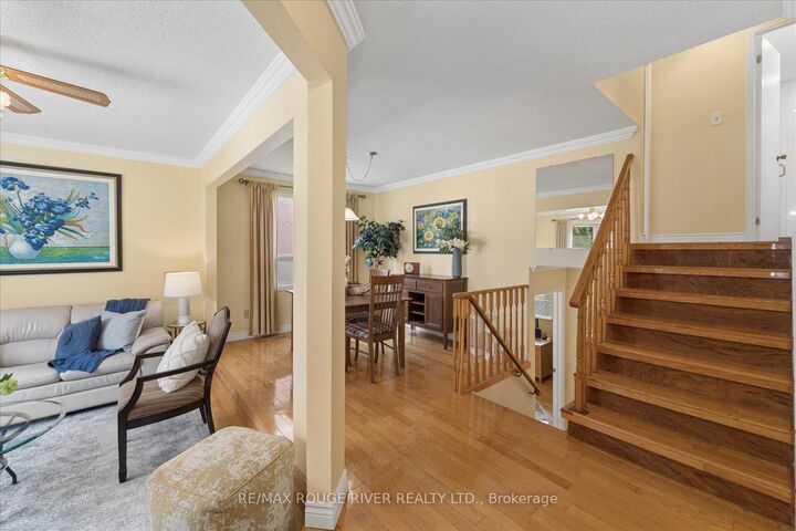 Property Photo: 807 Red Maple Court ON L1N 7V7