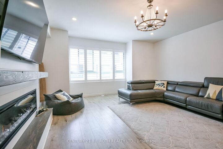 369 Essa Road 64 — photo 1