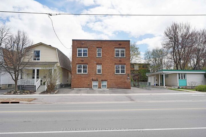 Property Photo:  310 Byron Avenue 3  ON K1Z 6Z1 