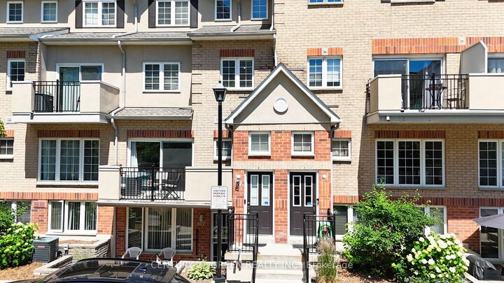 Property Photo: 1400 The Esplanade N/A N 306 ON L1V 6V2