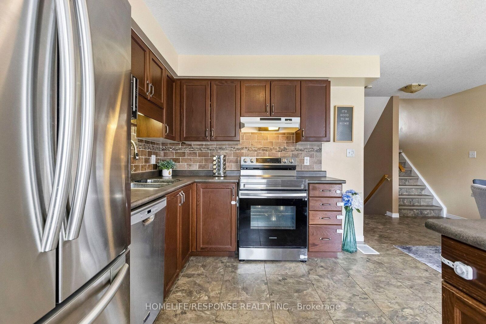 Property Photo:  222 Sophia Crescent  ON N2R 1X8 