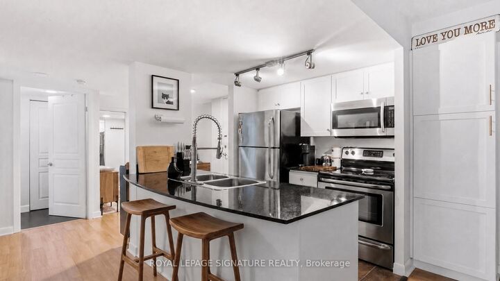 323 Richmond Street E 704 — photo 1