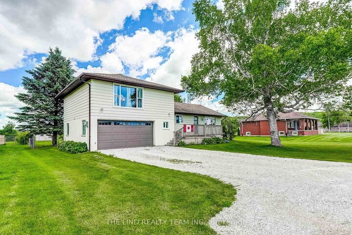 19505 Bathurst Street — photo 1