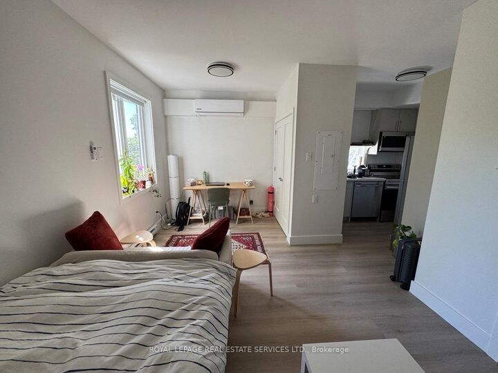 Property Photo:  61 Pinehurst Avenue H  ON K1Y 1K5 