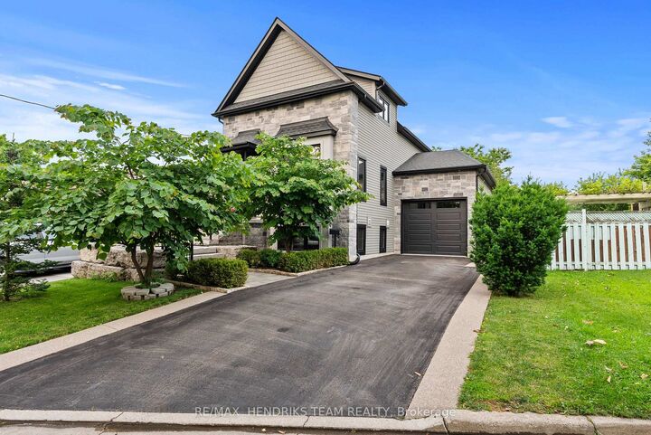 Property Photo:  8 Stanmary Drive  ON L2N 5T4 