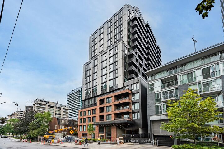 Property Photo:  109 Erskine Avenue 602  ON M4P 0G8 