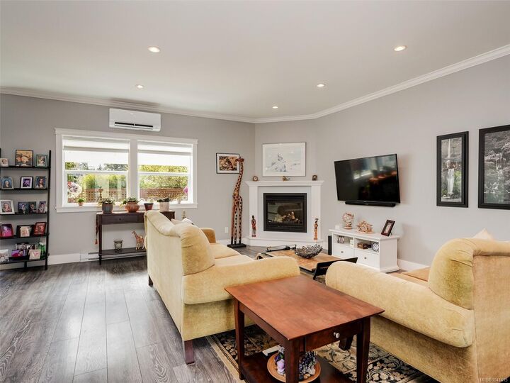 Property Photo:  6889 Laura'S Lane  BC V9Z 0P8 