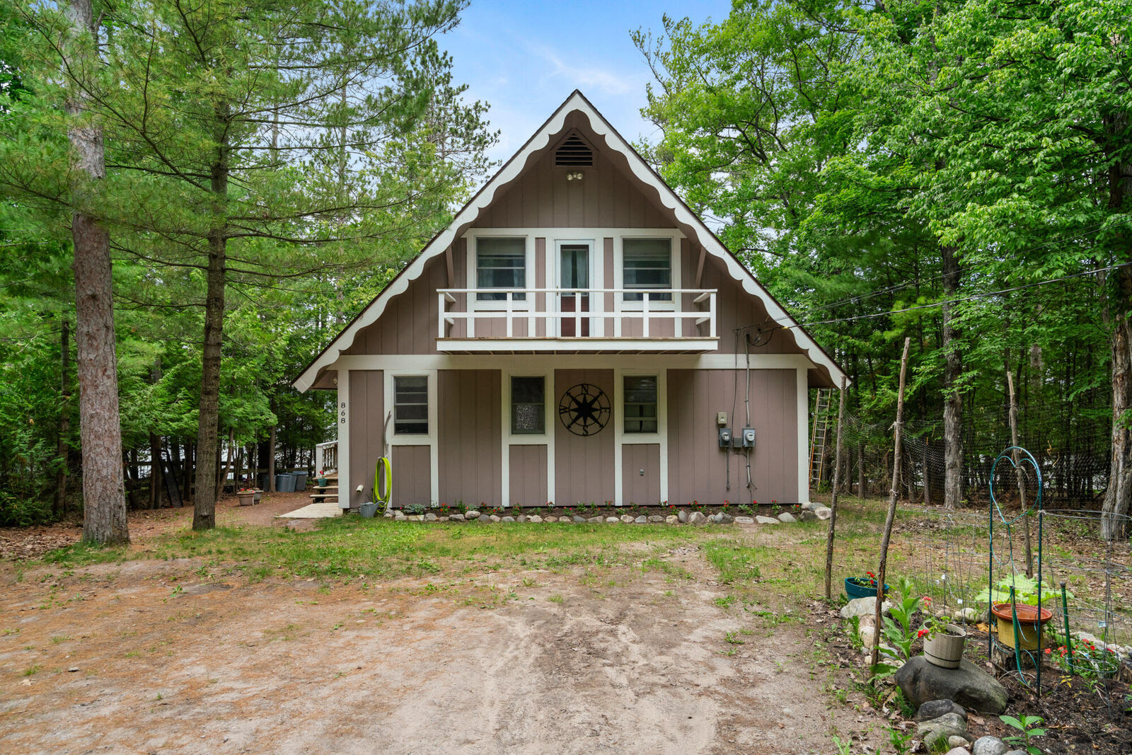 Property Photo:  868 Chippewa Beach Road  MI 49749 