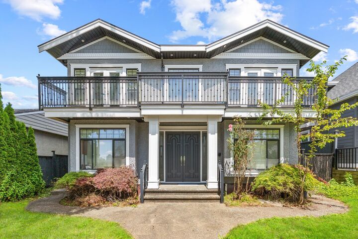 Property Photo: 4581 Parker Street BC V5C 3E1