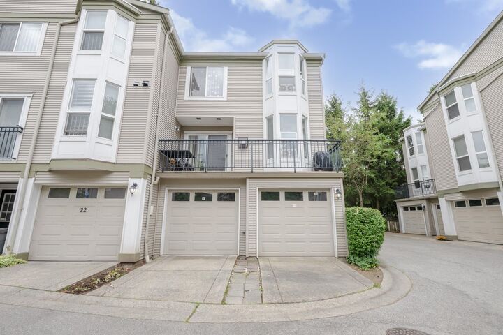 9559 130A Street 23 — photo 1