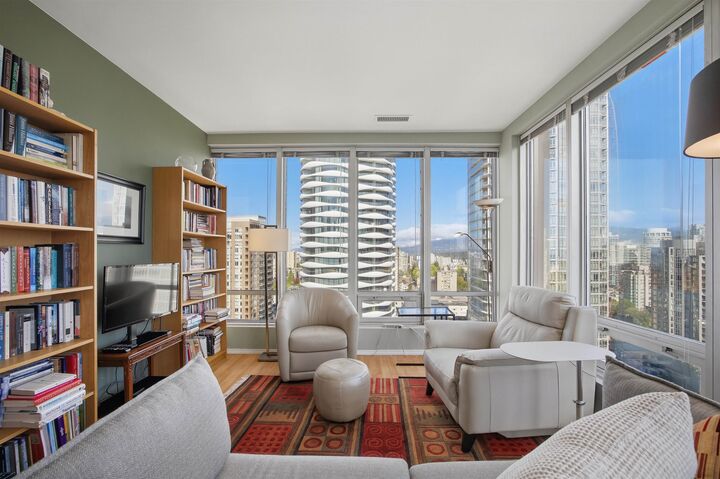 Property Photo:  989 Nelson Street 1607  BC V6Z 2S1 