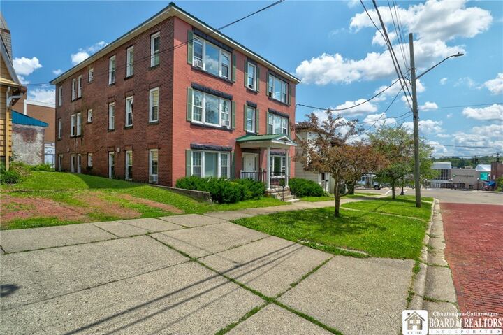 Property Photo:  402 Lafayette Street  NY 14701 