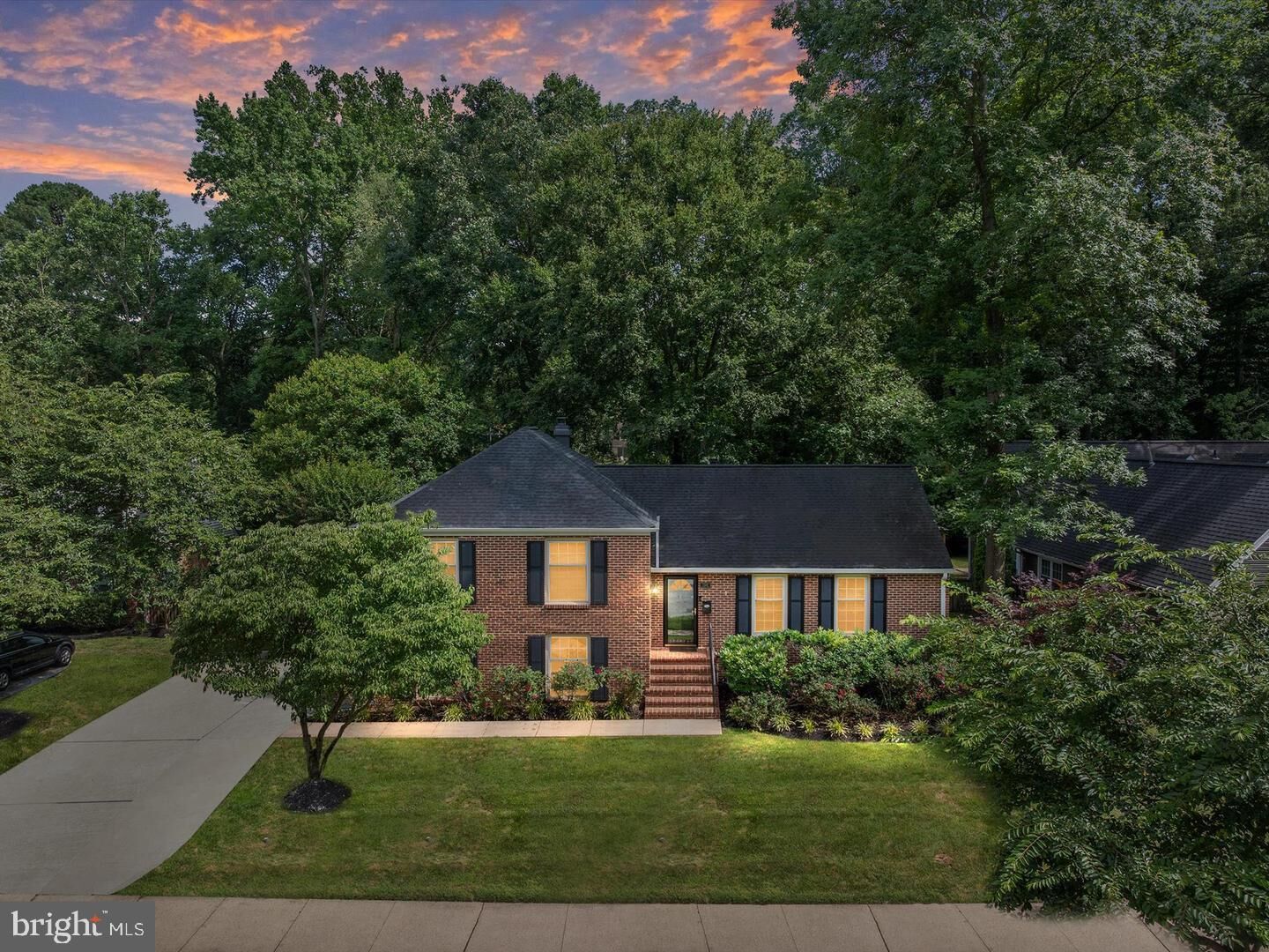 Property Photo:  1589 Crofton Parkway  MD 21114 