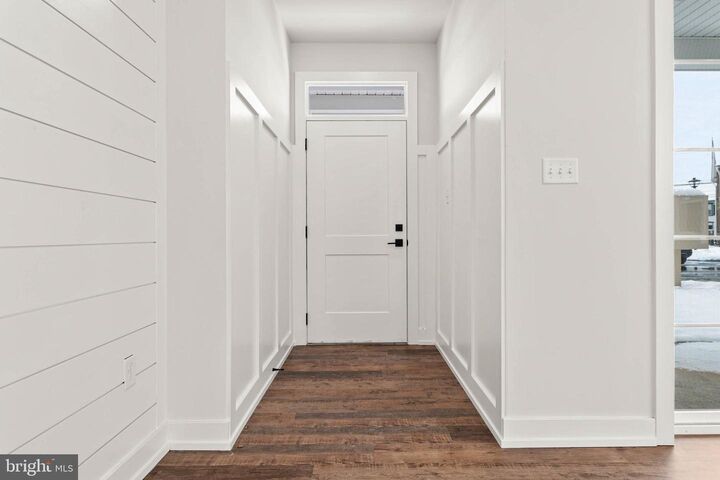 Property Photo: 417 Isabelle Court 201 PA 19438