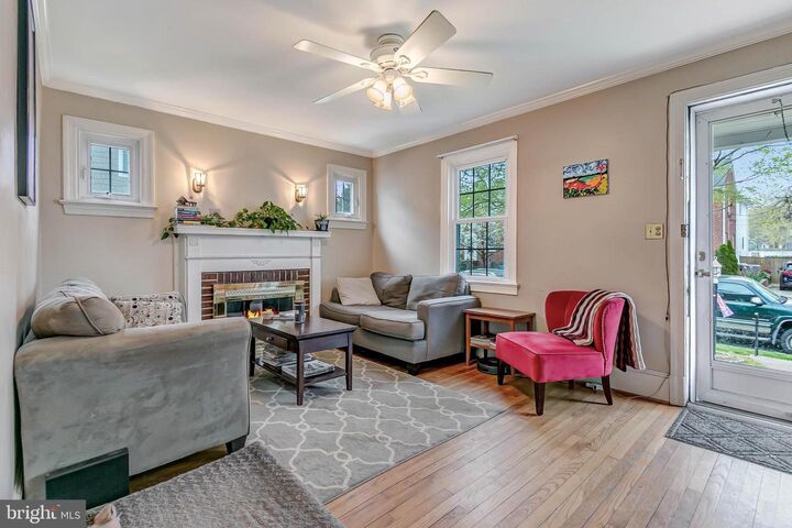 Property Photo:  3504 14th Street S  VA 22204 