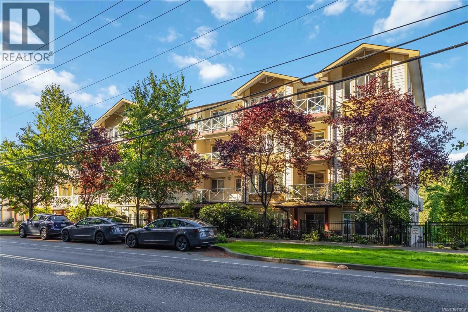 Property Photo: 360 Goldstream Avenue 409 BC V9B 2W3