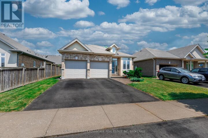 Property Photo:  18 Willson Crossing Court  ON L3E 0P8 