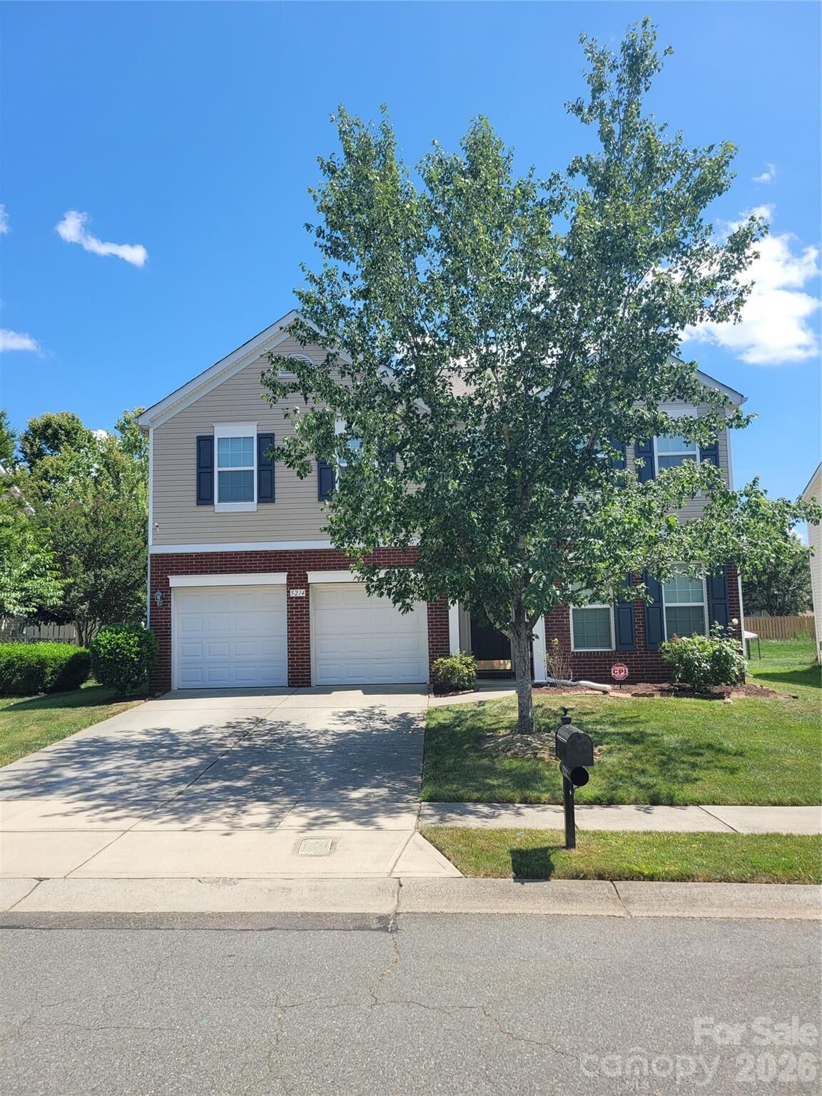 Property Photo:  5214 Coffeeberry Lane  NC 28227 