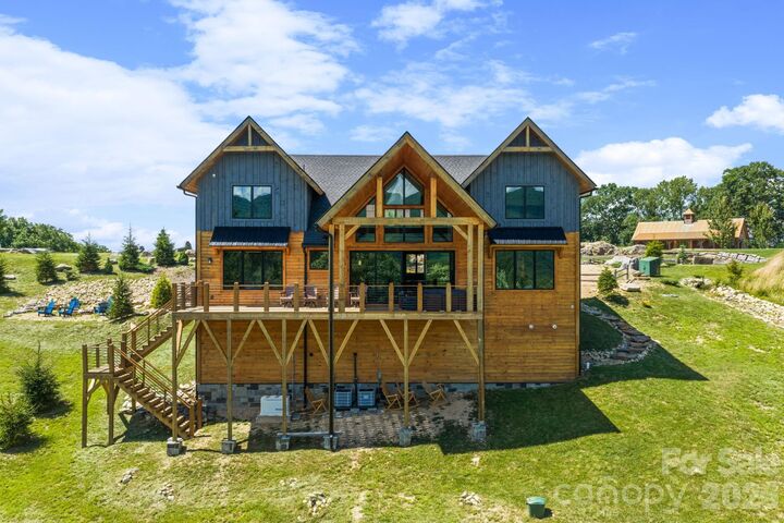 Property Photo:  1030 High Valley Overlook  NC 28604 