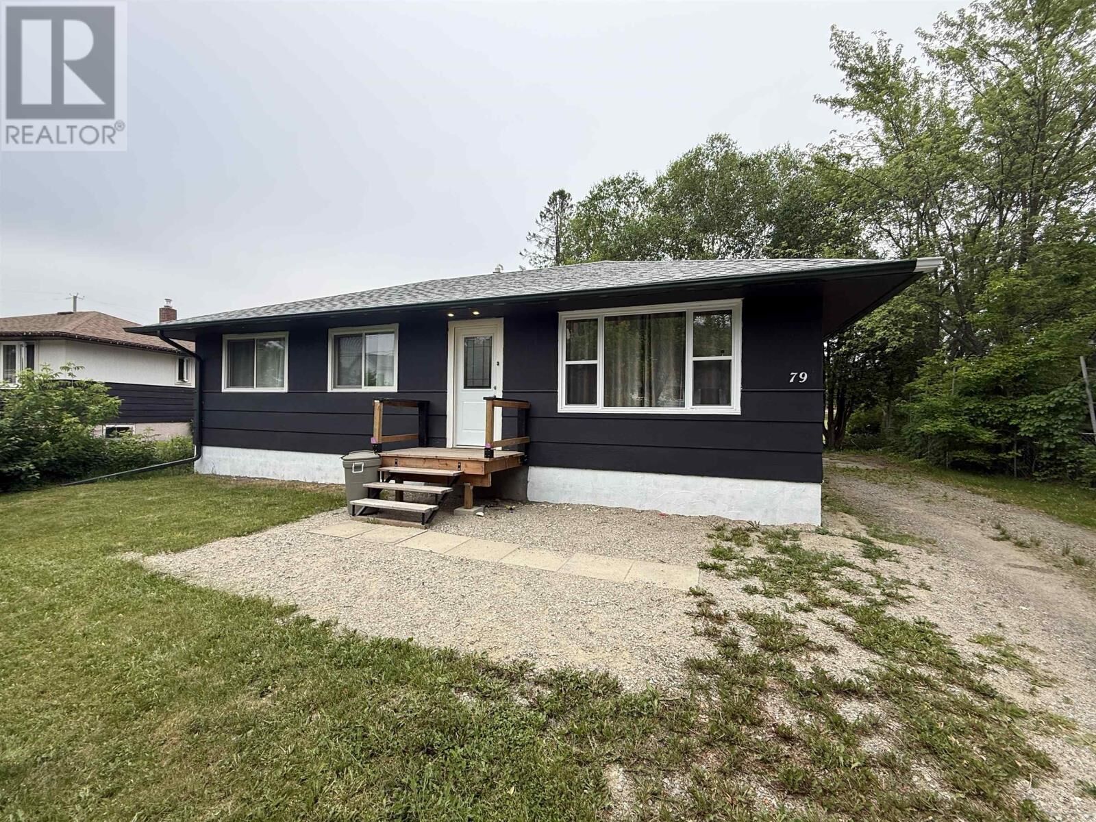 Property Photo: 79 Maple Cres ON P0T 1C0