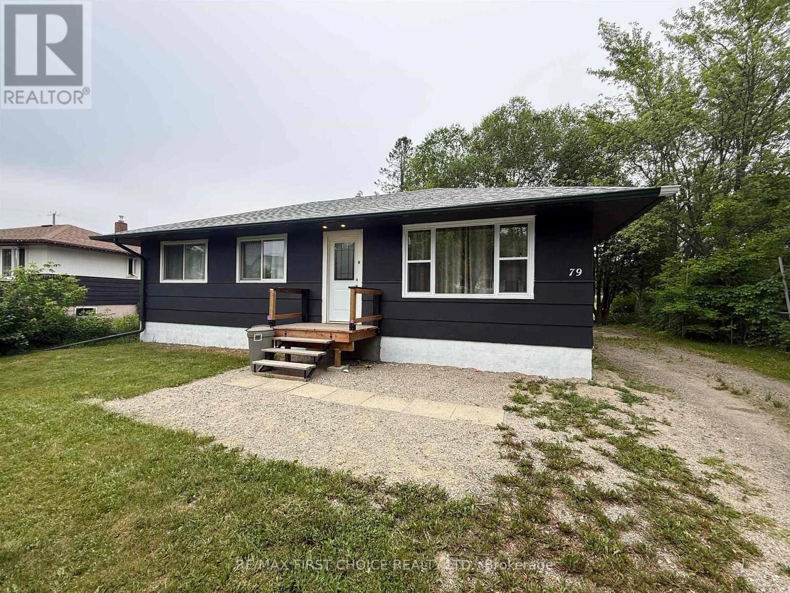 Property Photo: 79 Maple Crescent ON P0T 1C0