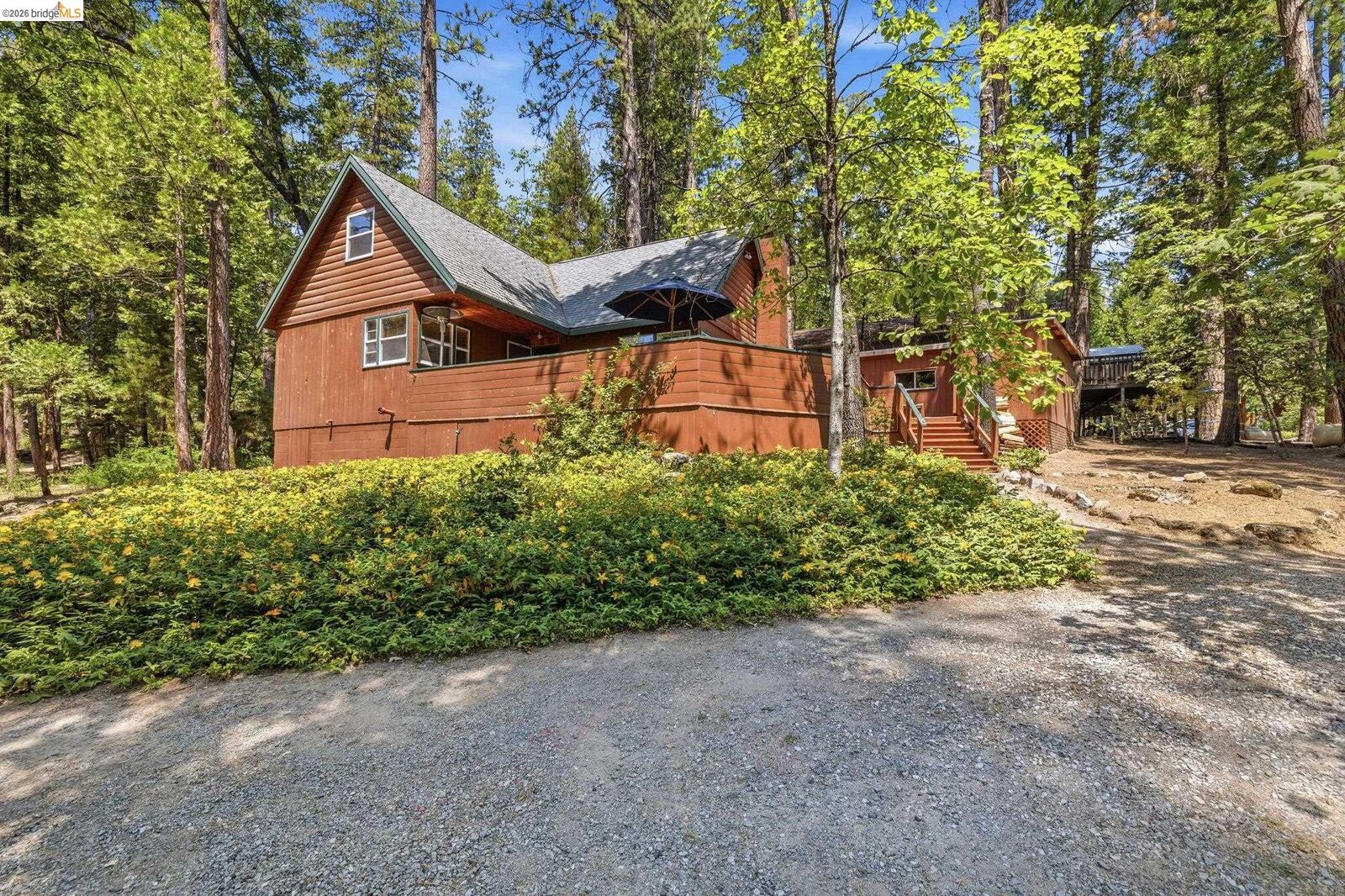 Property Photo: 22510 Fireside Dr CA 95383