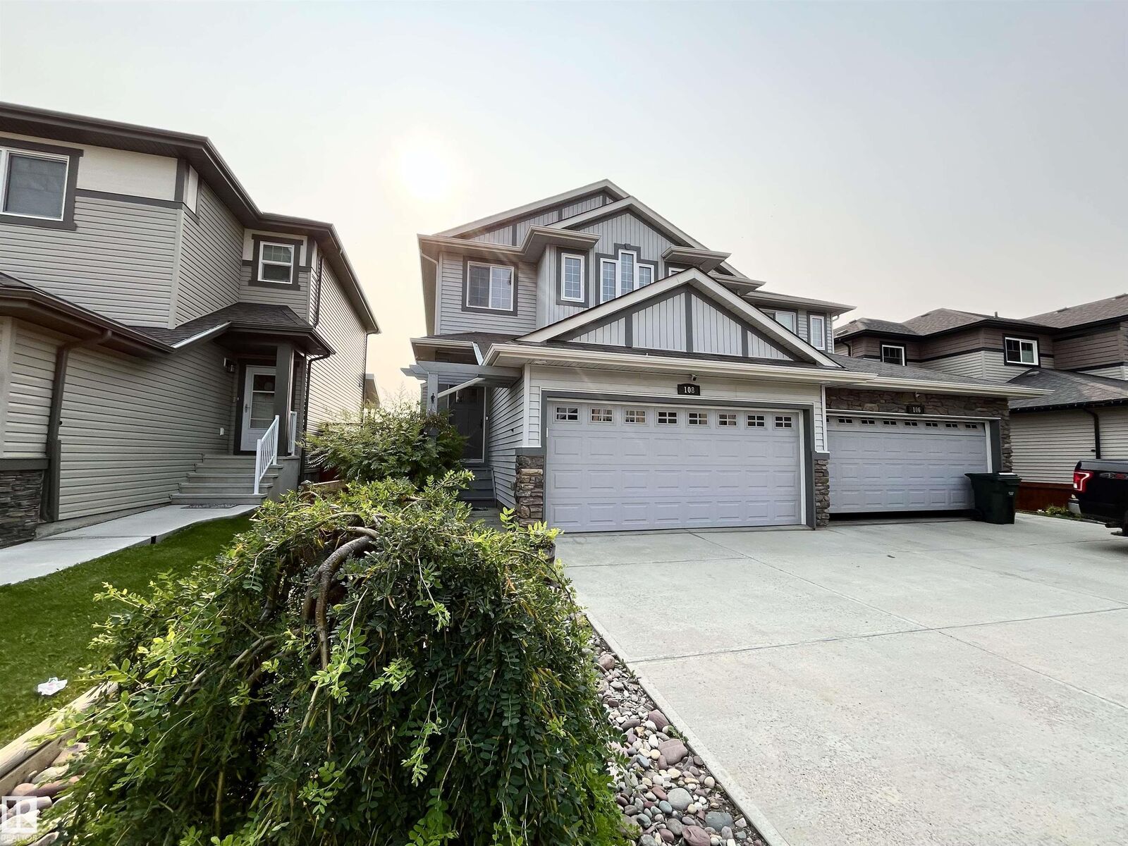 Property Photo:  108 South Creek Wynd  AB T7Z 0J9 
