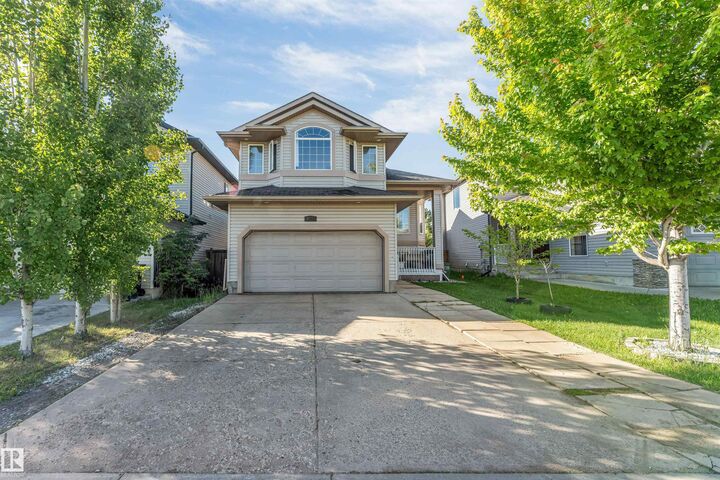 Property Photo:  7920 7 Avenue SW  AB T6X 1N3 